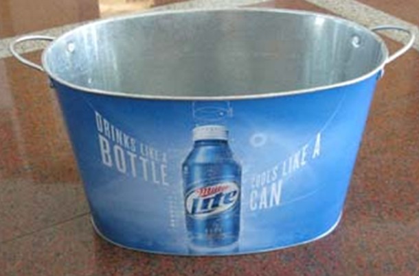 Beverage tub